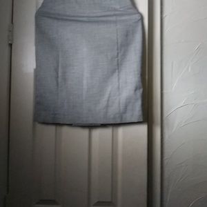 New York & Co Grey business skirt never wore new
